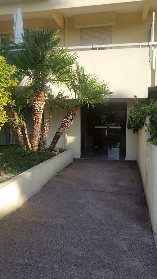 Apartment In Nice With Swimming Pool Exterior photo